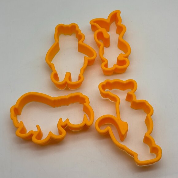 Disney Winnie the Pooh and Friends Plastic Character Cookie Cutters Set of Four - Picture 1 of 7